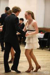 20161216231012_5G6H9077: Foto: Na páteční „Tančírně“ zněly standardní i latinskoametické rytmy