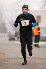 20161231153046_5G6H7840: Foto: V Silvestrovském běhu ve Svatém Mikuláši byl nejrychlejší Miloš Auersvald