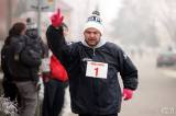 20161231153050_5G6H7956: Foto: V Silvestrovském běhu ve Svatém Mikuláši byl nejrychlejší Miloš Auersvald