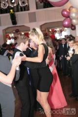20170117094804_122: Foto: Staré lázně si pro maturitní ples vybrala oktáva nymburského gymnázia