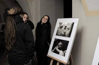 Foto: Kolínští studenti vystavili své fotografie v synagoze