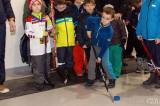 20170128153638_IMG_6441: Foto: Desítky dětí si na čáslavském zimním stadionu v rámci "Týdne hokeje" vyzkoušely roli hokejisty