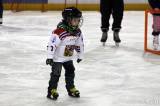 20170128153642_IMG_6491: Foto: Desítky dětí si na čáslavském zimním stadionu v rámci "Týdne hokeje" vyzkoušely roli hokejisty