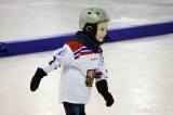 20170128153645_IMG_6525: Foto: Desítky dětí si na čáslavském zimním stadionu v rámci "Týdne hokeje" vyzkoušely roli hokejisty
