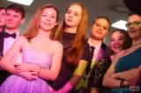 20170129141120_IMG_6845: Foto, video: Oktáva kolínského gymnázia zvolila pro svůj maturitní ples kriminální styl