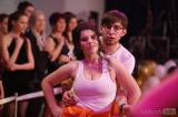 20170129141131_IMG_6921: Foto, video: Oktáva kolínského gymnázia zvolila pro svůj maturitní ples kriminální styl