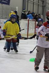 20170130090747_IMG_2878: Hokej si v Čáslavi vyzkoušela téměř stovka dětí!