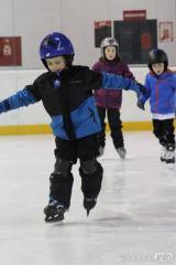 20170130090748_IMG_2892: Hokej si v Čáslavi vyzkoušela téměř stovka dětí!