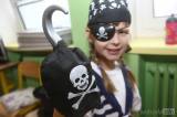 20170131153401_IMG_7692: Foto: Děti na kolínské Jedničce se před vysvědčením proměnily v piráty