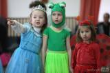 20170205155006_5G6H7714: Foto: S dětmi na karnevale ve Vrdech v neděli řádil i čaroděj!
