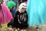 20170205155013_5G6H7942: Foto: S dětmi na karnevale ve Vrdech v neděli řádil i čaroděj!