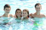 ah1b37034: Foto: Teploty atakovaly třicítku, Kolíňáci se chladili u bazénu
