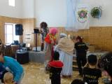20170220144537_P1010936: Foto: Tradiční dětský karneval přilákal do Suchdola desítky masek