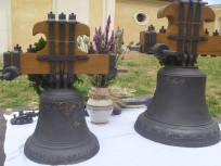 Foto: V rámci sudějovské pouti požehnali dvěma zrekonstruovaným zvonům