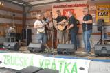 let_9548: Foto: Letos se opět otevřela Zručská Vrátka - festival country, folku, bluegrassu a trampské hudby
