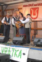 let_9774: Foto: Letos se opět otevřela Zručská Vrátka - festival country, folku, bluegrassu a trampské hudby