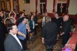 20170321093617_tup-pis123: Foto: Pátý reprezentační ples v Tupadlech zakončil letošní taneční sezonu