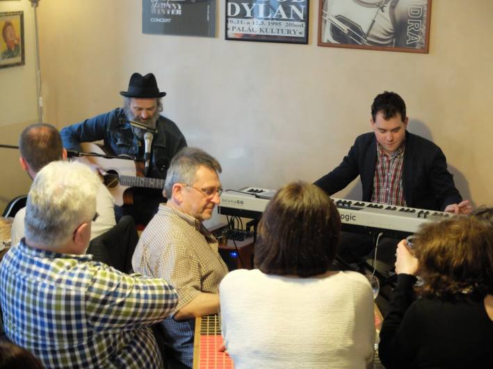 Foto, video: Paul Batto Jr. přivezl do Blues Café jazz i klasické blues