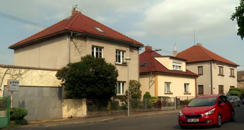 Video: Prodej rodinného domu v Čáslavi o dvou bytových jednotkách 3+1