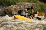20170718154857_5G6H2213: Foto: Vodácká výprava AVZO Nové Dvory zdolává řeku Sázavu