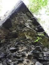 20170903184114_DSCN7664: Hrad se zachovalým podzemím a studní najdete v Chlumu u Zbýšova