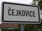 20170904100830_15: Foto, video: Šestset let starý dub najdete v Čejkovicích na Čáslavsku!
