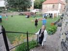 dscn3648: Foto, video: V zahradě čáslavské Diakonie v pátek přivítali léto