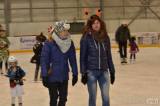 20171220135409_DSC_0424: Foto: Nejmladší členové čáslavského hokejového klubu si užili karneval na ledě