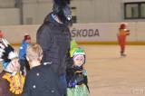 20171220135411_DSC_0454: Foto: Nejmladší členové čáslavského hokejového klubu si užili karneval na ledě
