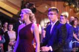 20180128150341_IMG_2879: Foto: Slavnostní šerpy převzali na maturitním plese i studenti kolínské obchodní akademie