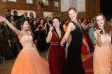 20180223231026_IMG_1294: Foto: Studenti čtvrtého ročníku čáslavského "peďáku" si užili maturitní ples