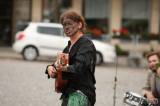 5g6h0892: Foto: Divadelní festival Kutná Hora zahájila hra Othello is Black na Palackého náměstí