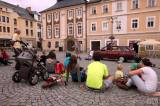 5g6h0953: Foto: Divadelní festival Kutná Hora zahájila hra Othello is Black na Palackého náměstí