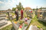 20180526154246_x-9889: Foto: Veltrubští uctili na májích památku zemřelého starosty Ivana Kašpara