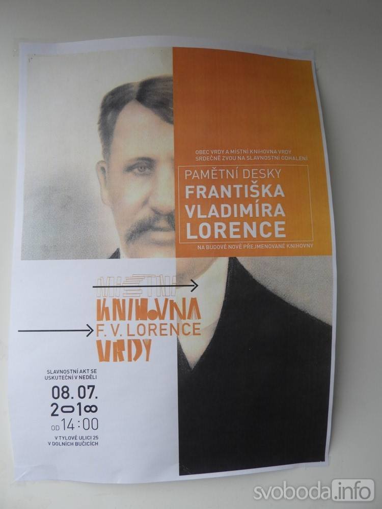 Herec Jan Vlasák se zúčastnil odhalení pamětní desky F. V. Lorence