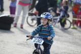 ah1b9777: Cyklotour Kolín 2015 pokračoval dalším závodem, tentokrát v netradičním prostředí