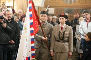 V kostele sv. Martina požehnali novému praporu Tělocvičné jednoty Sokol Červené Janovice
