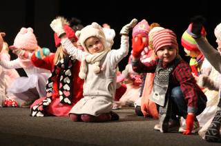 Foto: Děti z kroužků kutnohorského DDM Dominik se představily v Tylově divadle