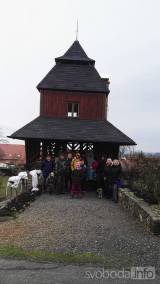 20181226182319_krkanka107: Foto: Na kopec Krkaňka se severní trasou vydalo osm desítek turistů