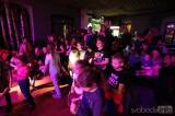20181228202223_5G6H4145: Foto: Silvestrovské oslavy odstartovaly už v pátek na párty s kapelou Kůzle Hu.Sou v klubu Česká 1!