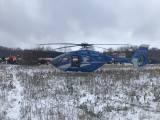 20190103194817_12-012: Video, foto: K nehodě osobního vozidla a autobusu na Kolínsku letěl vrtulník