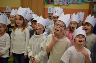 Foto: Na kolínské Pětce si užili tříkrálový průvod