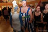 20190113101443_IMG_2423: Foto: Maskou večera na Sportovním karnevale v Suchdole zvolili Asterixe a Obelixe