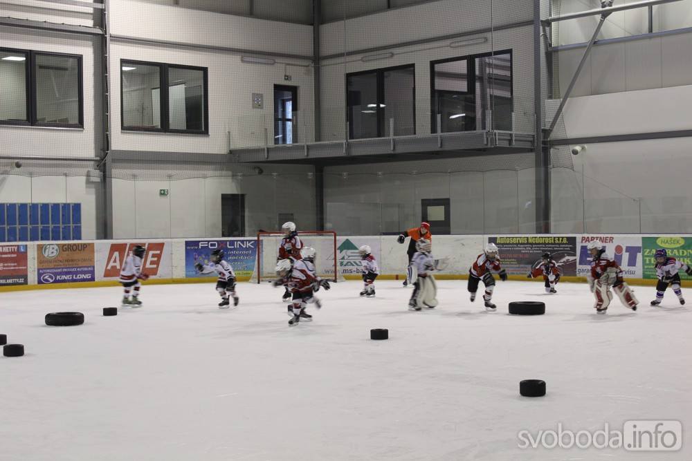 Další malí hokejisté a hokejistky rozšířili družstva mládeže HC Čáslav