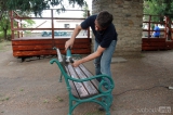 img_0200: Park U Tří pávů v centru Kutné Hory se díky dobrovolníkům z Foxconnu stal ještě lepším místem