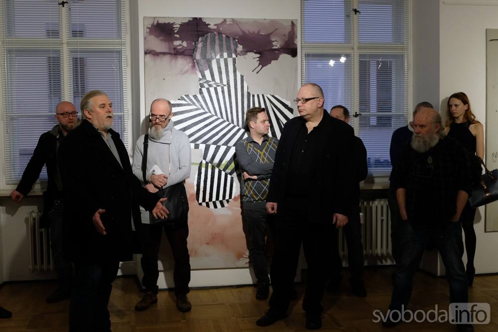 Výstavu „BLACK MILK“ můžete navštívit v Galerii Felixe Jeneweina v Sankturinovském domě