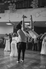 20190224134605_BaixingDesingPhoto00001: Foto: Svůj ples si v MSD užili maturanti kolínských Spojů