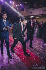 20190224134611_BaixingDesingPhoto00013: Foto: Svůj ples si v MSD užili maturanti kolínských Spojů
