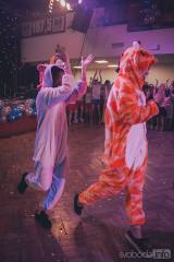 20190224134618_BaixingDesingPhoto00034: Foto: Svůj ples si v MSD užili maturanti kolínských Spojů