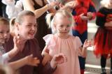 20190224161752_5G6H8418: Foto: Děti skotačily na karnevale v Křeseticích, soutěžily a tančily